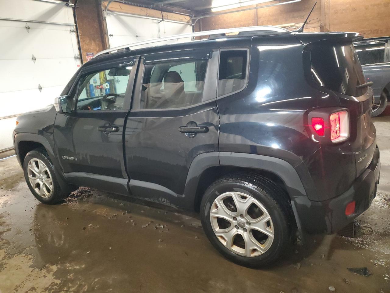 2016 Jeep Renegade Limited - Фото 2