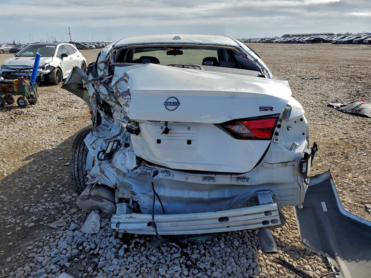 2024 Nissan Altima Sr - Фото 6