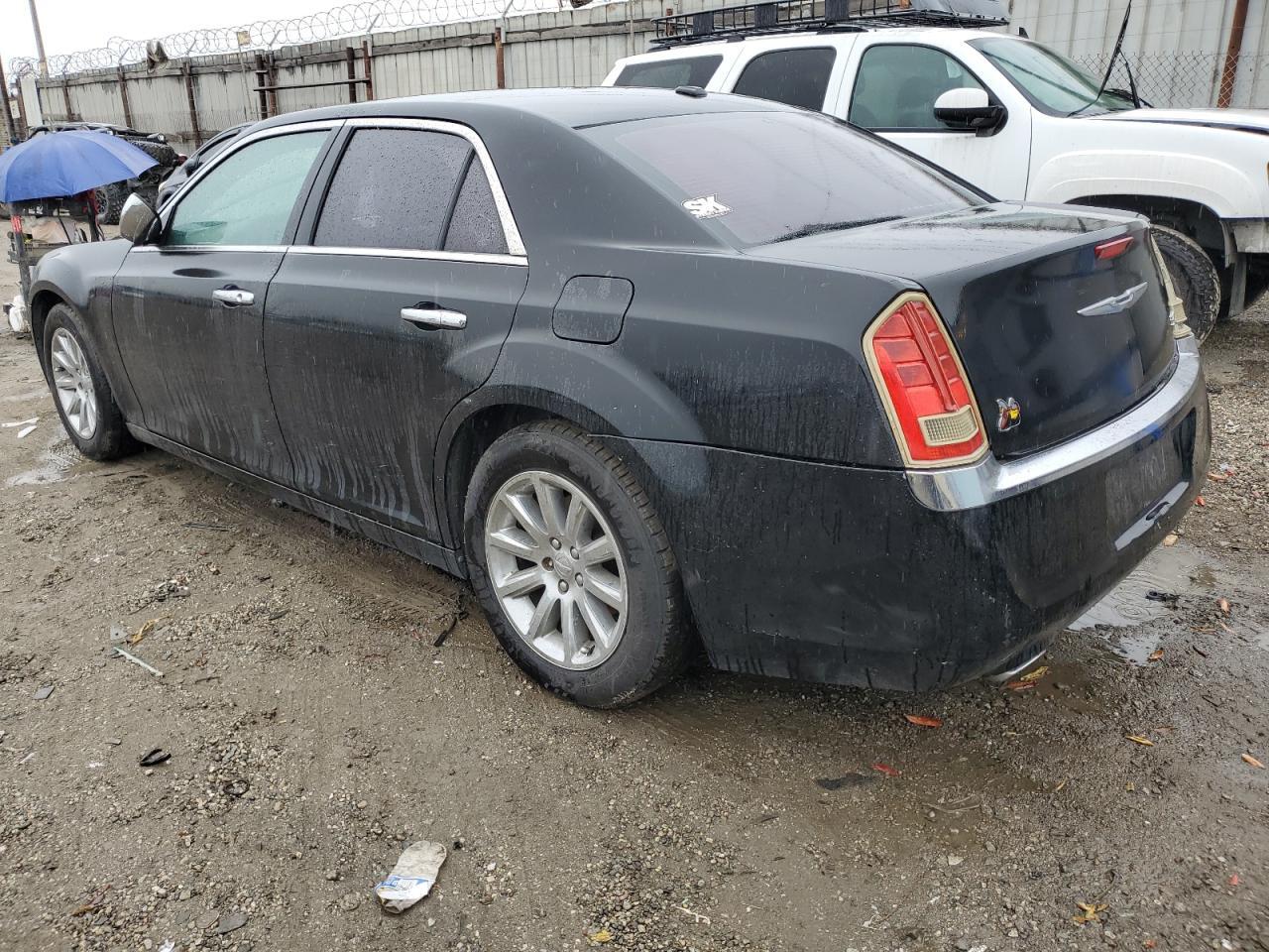 2012 Chrysler 300 Limited - Image 2