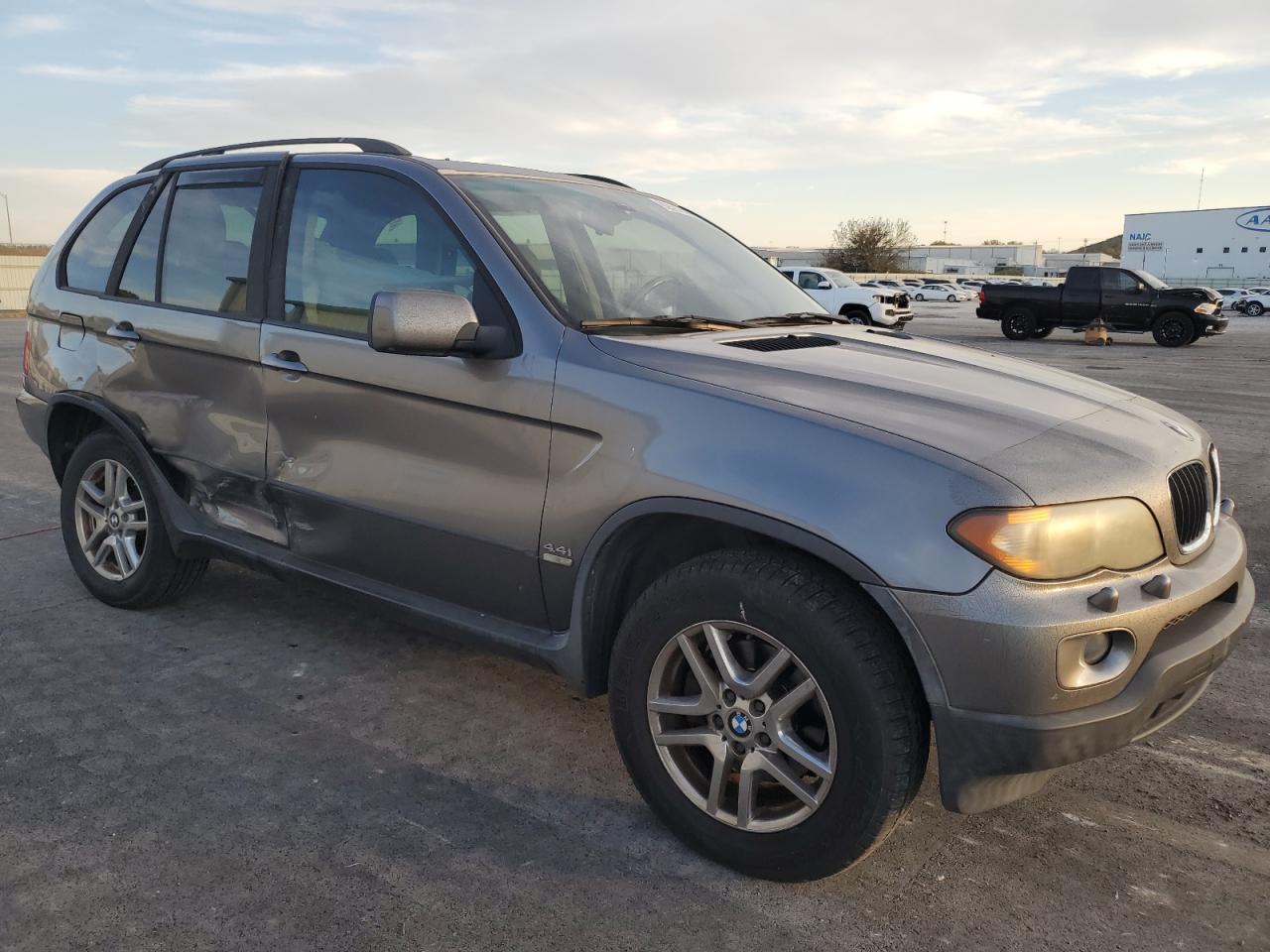 2004 BMW X5 3.0I - Фото 4