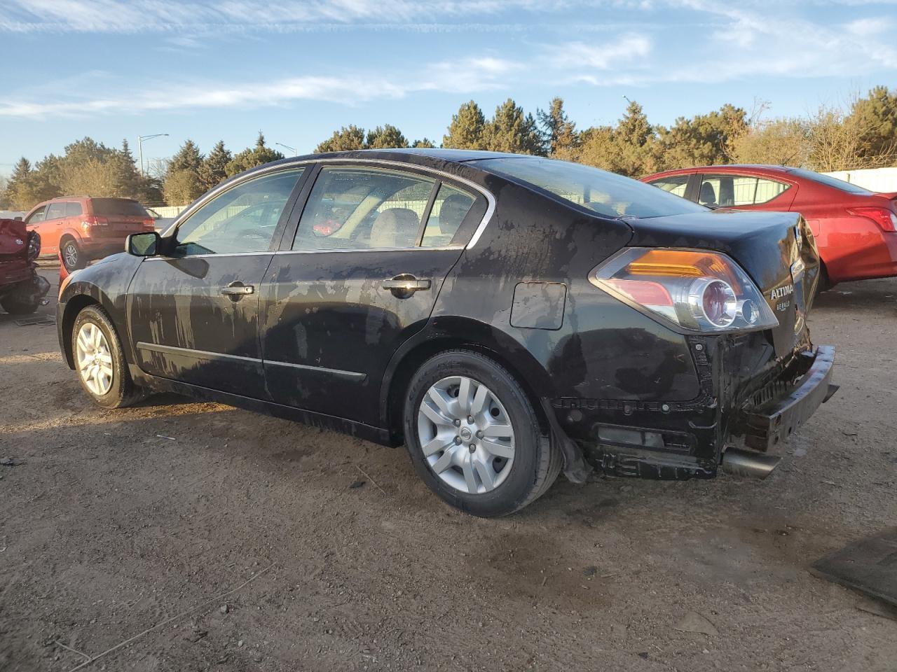 2010 Nissan Altima Base - Image 2