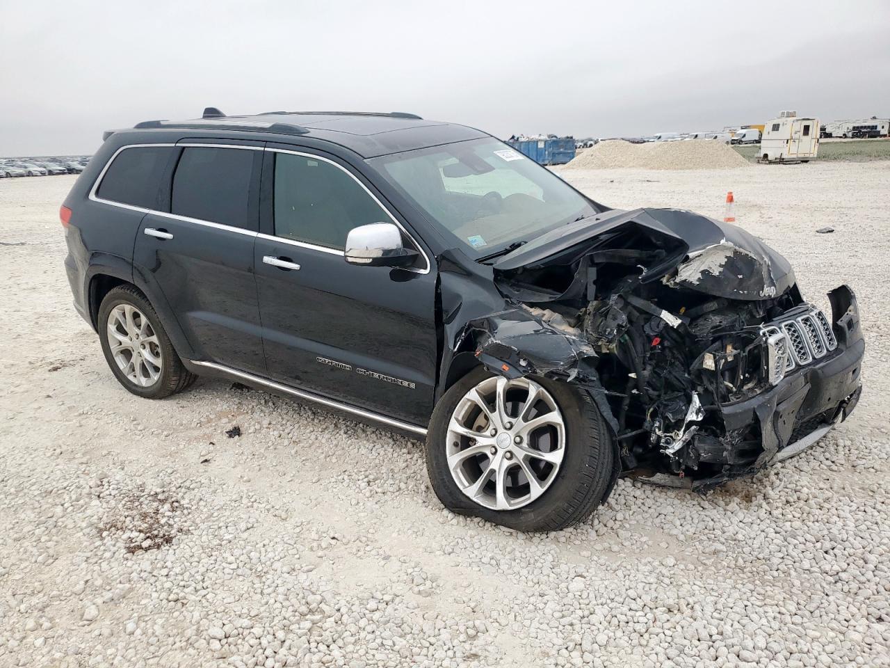 2020 Jeep Grand Cherokee Summit - Image 4