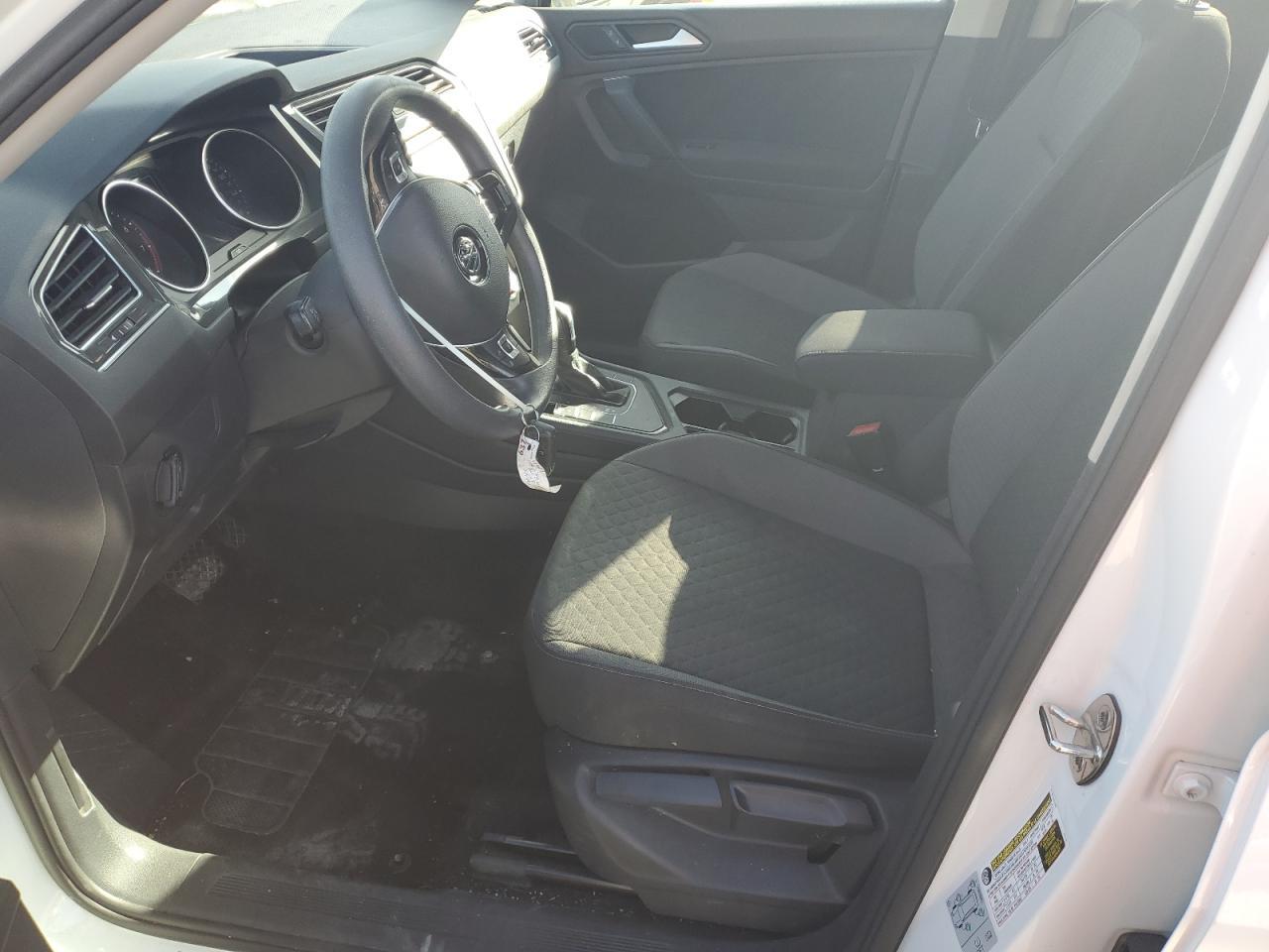 2019 Volkswagen Tiguan S - Фото 7