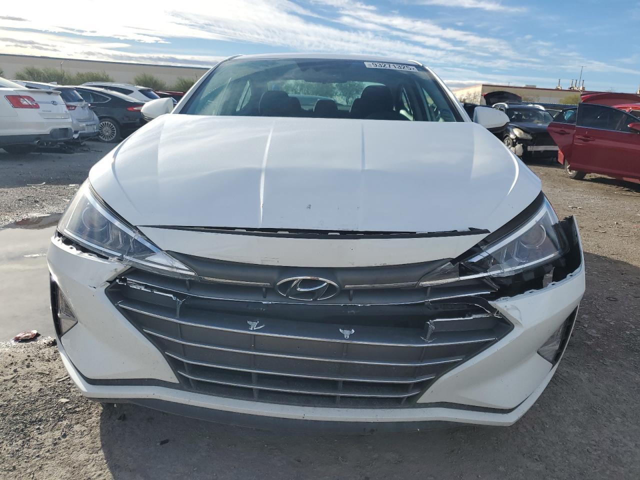 2020 Hyundai Elantra Sel - Фото 5