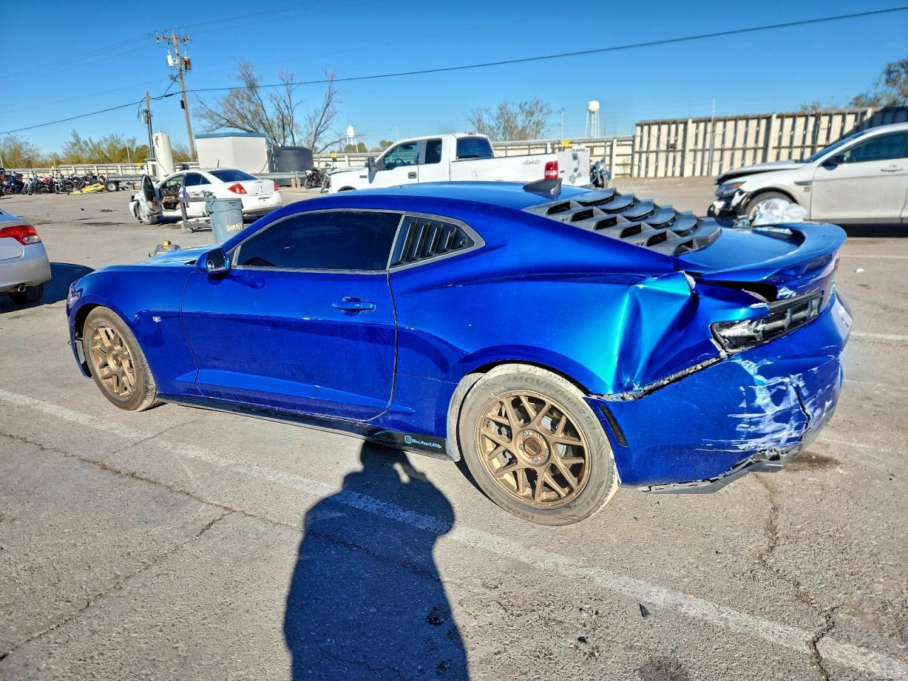 2018 Chevrolet Camaro Lt - Image 2