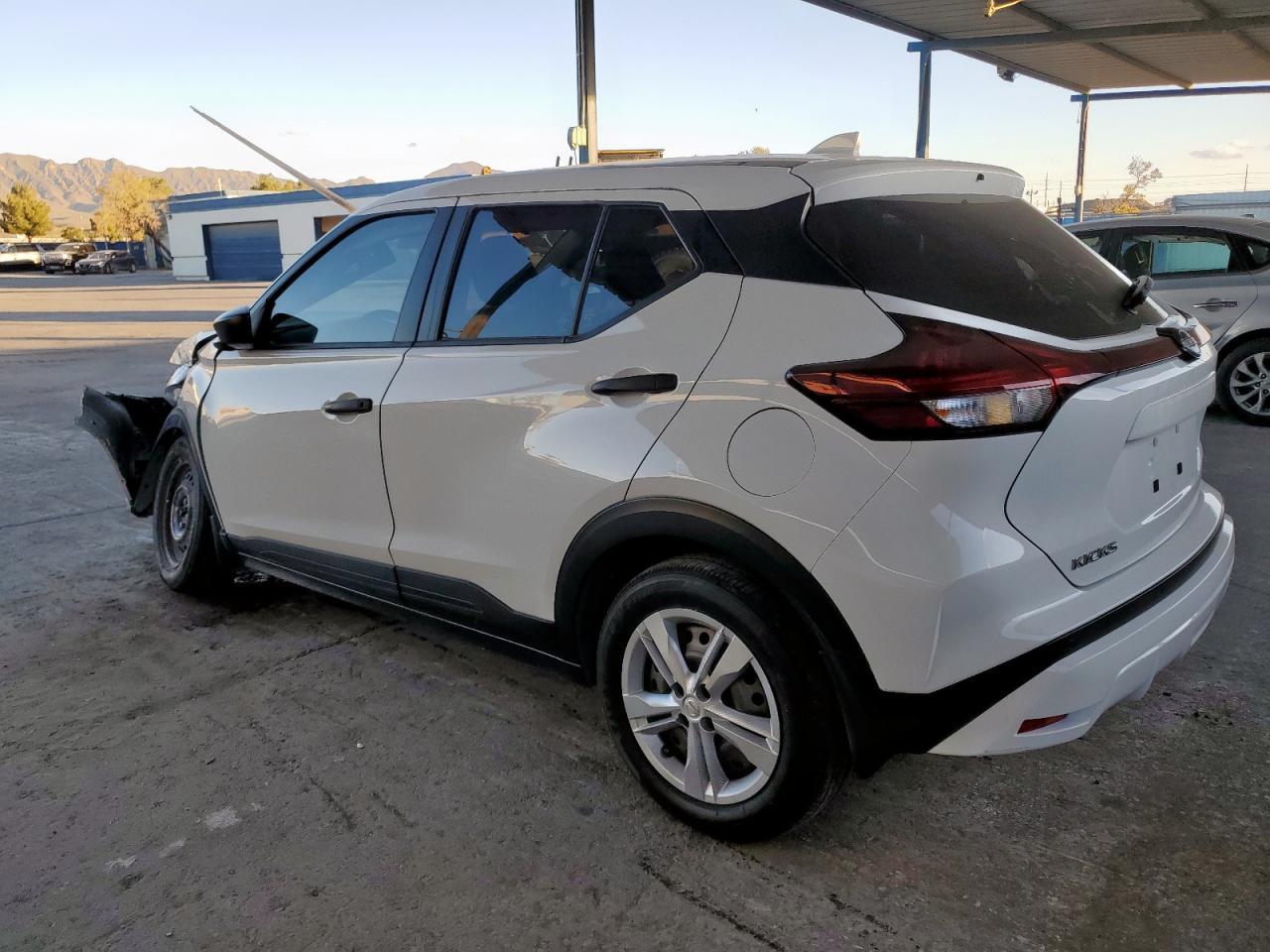 2024 Nissan Kicks S - Image 2