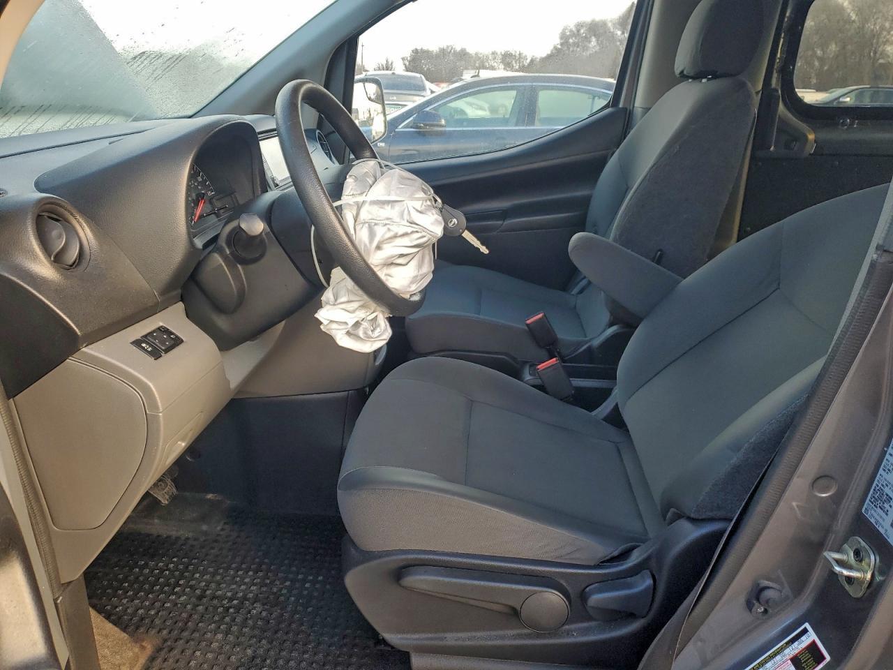 2020 Nissan Nv200 2.5S - Фото 7