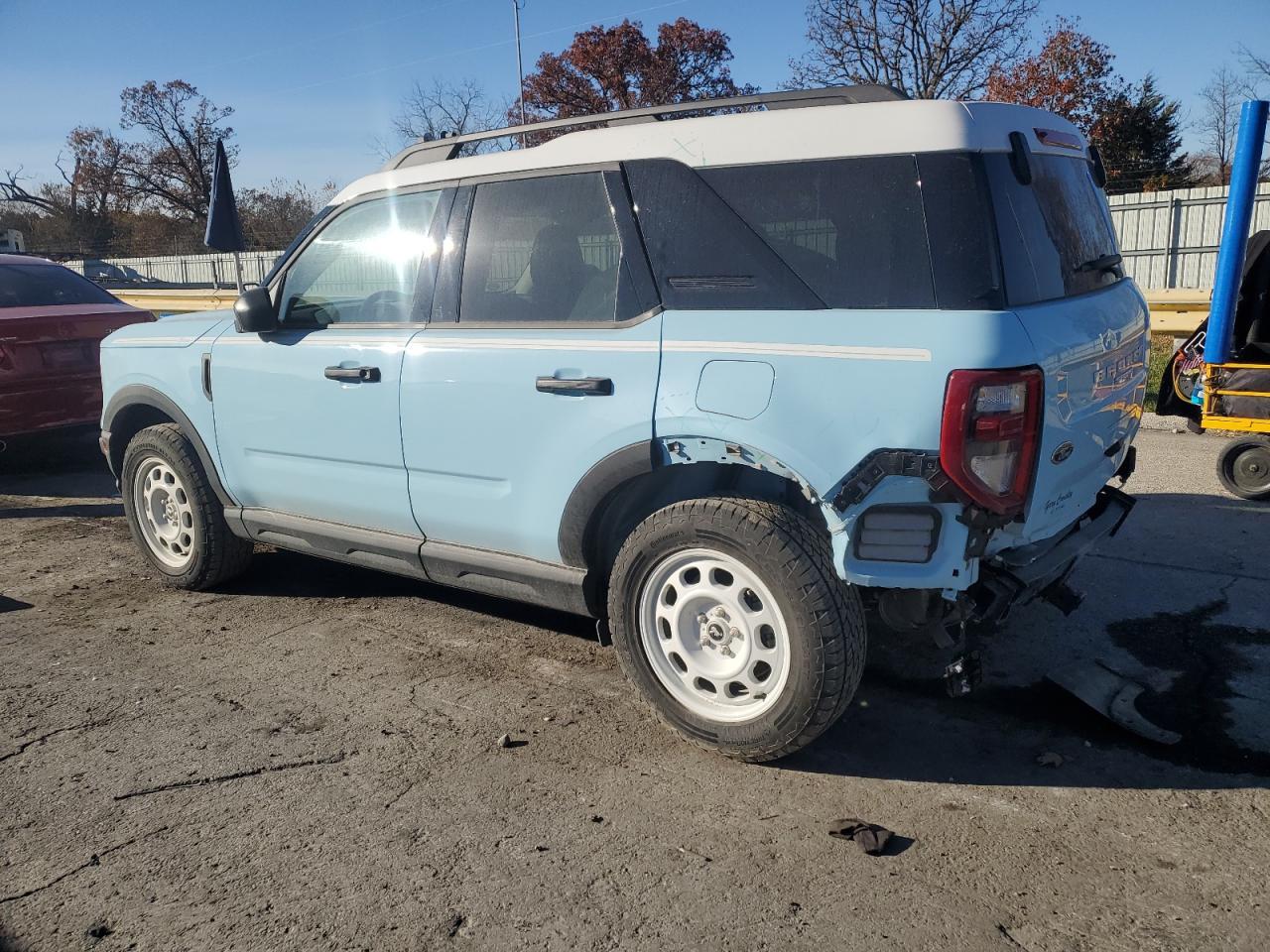2024 Ford Bronco Sport Heritage - Image 2