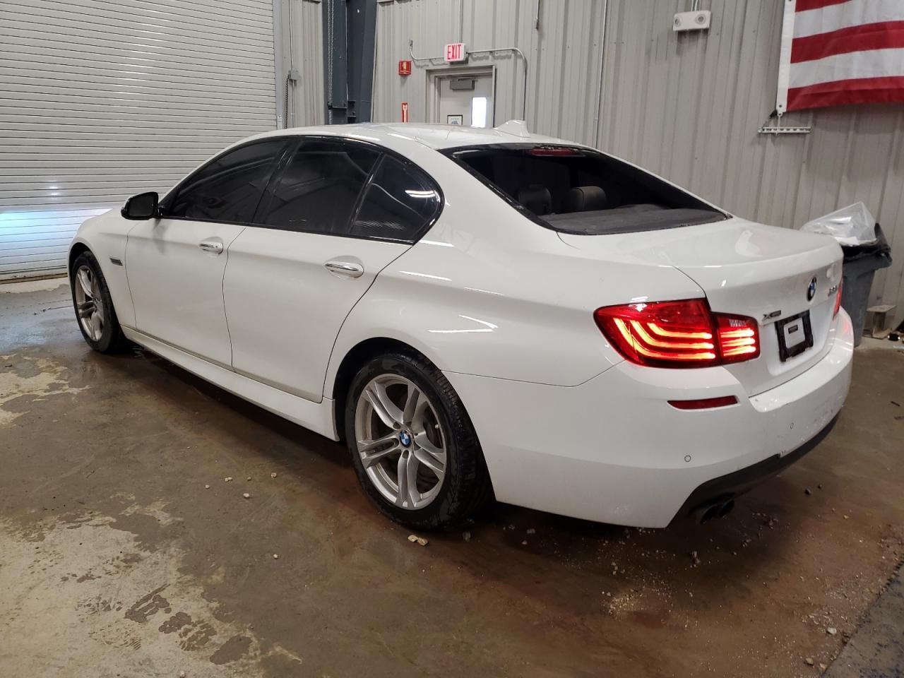 2016 BMW 528 Xi - Фото 2