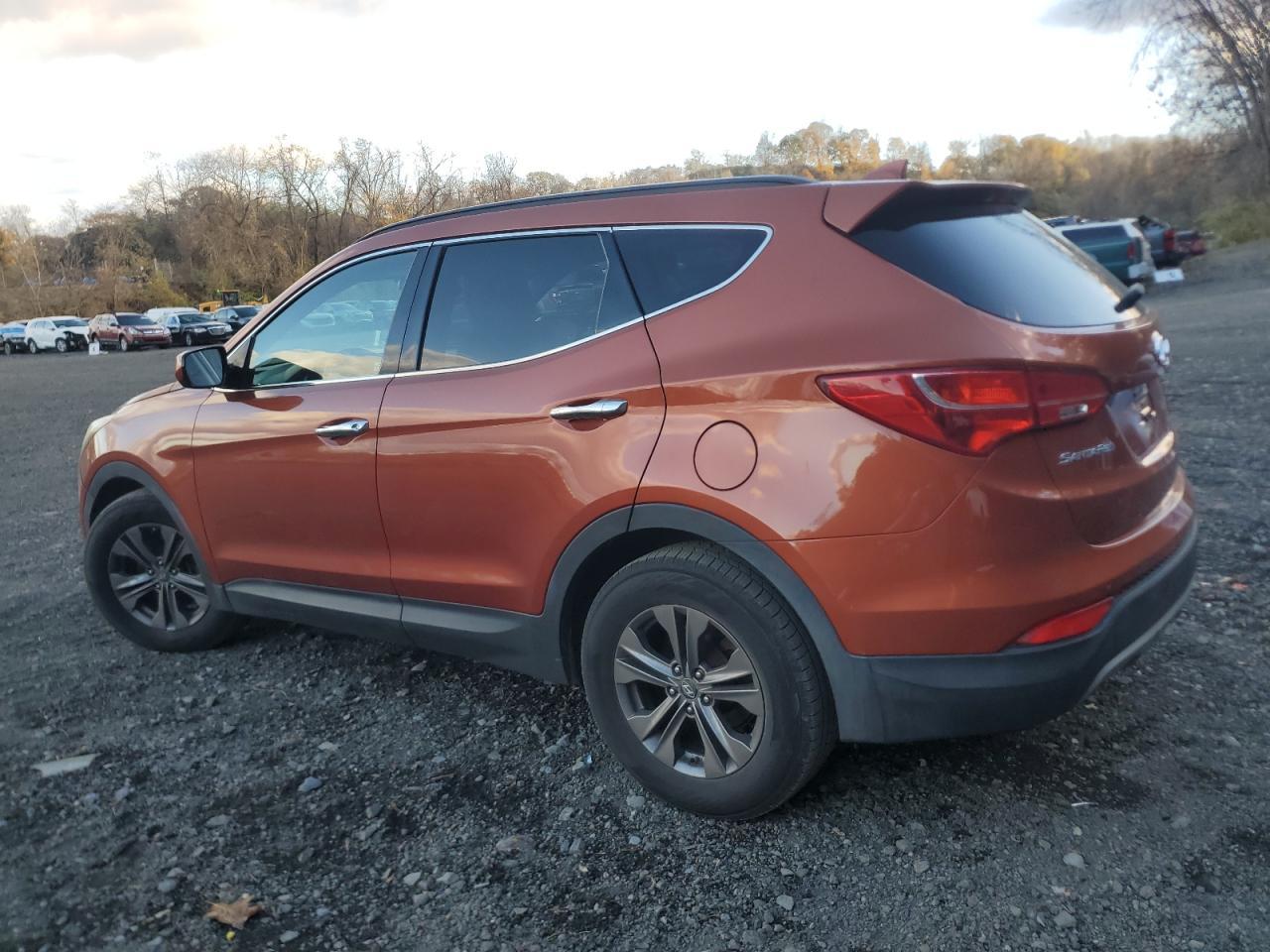 2013 Hyundai Santa Fe Sport - Image 2