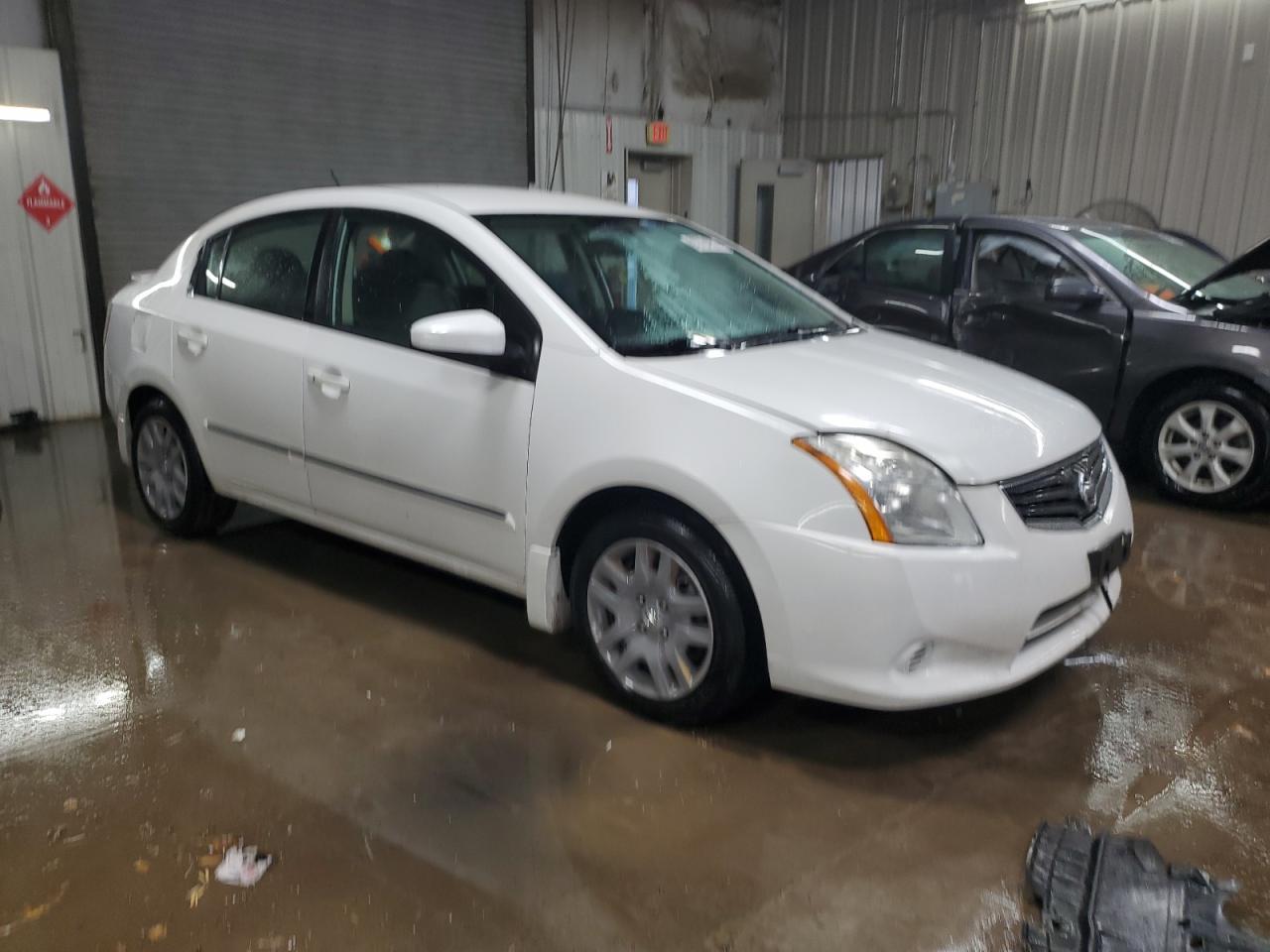 2011 Nissan Sentra 2.0 - Фото 4