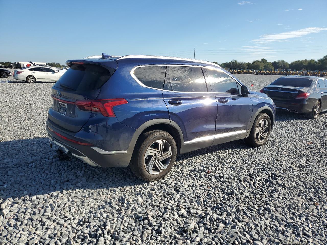 2022 Hyundai Santa Fe Sel - Image 3