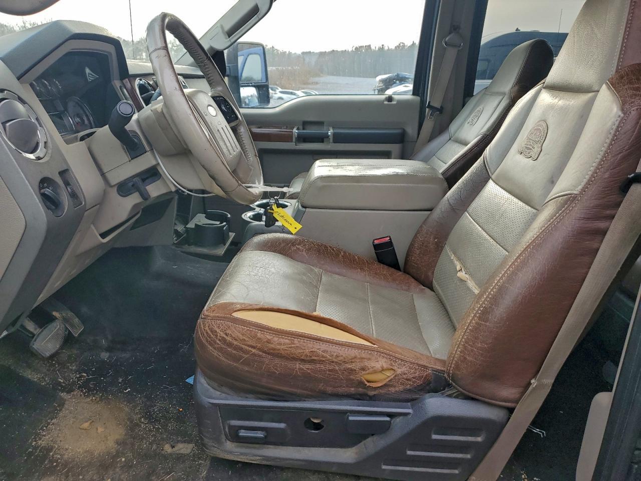 2010 Ford F350 Super Duty - Image 7