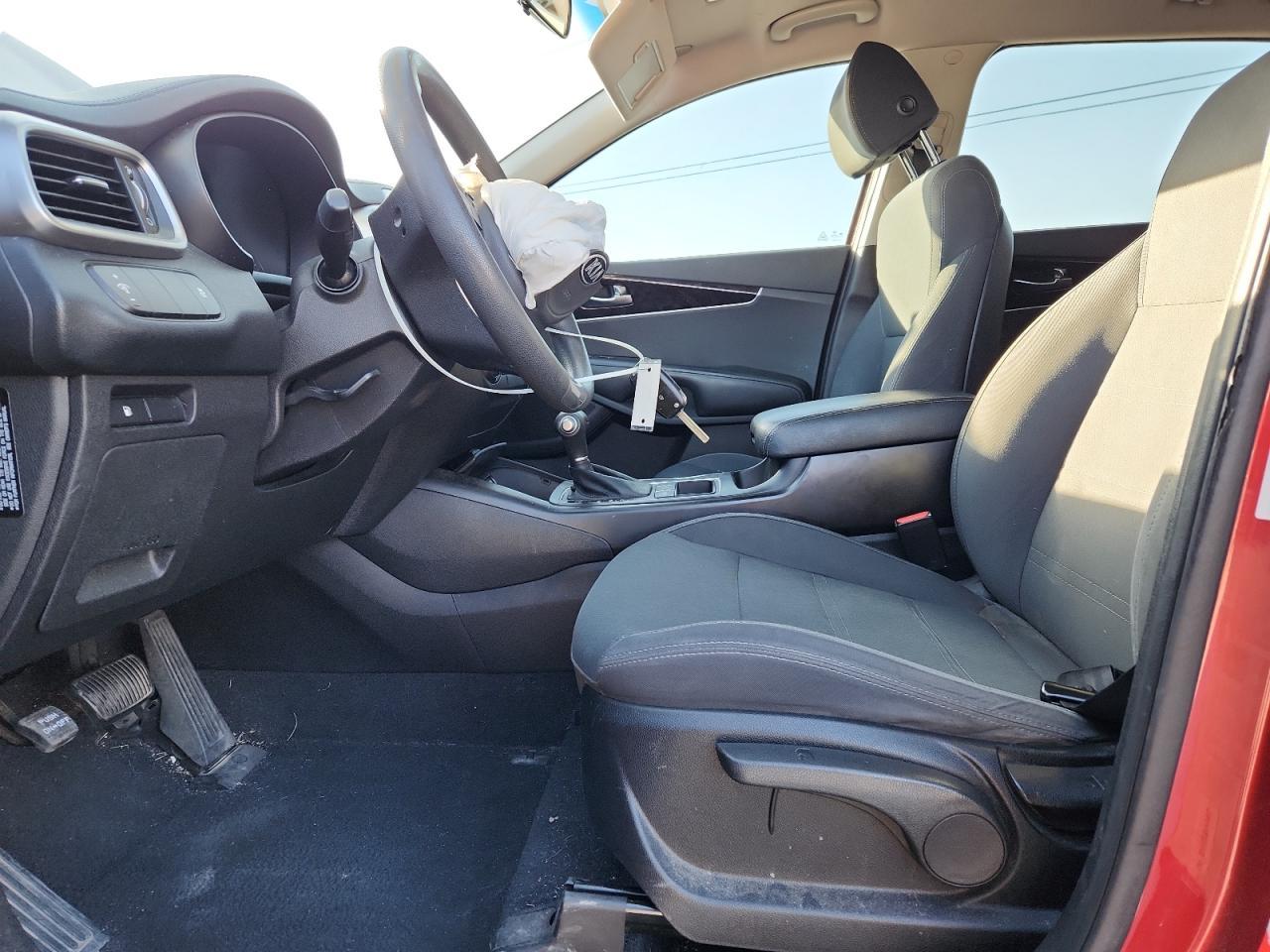 2018 Kia Sorento Lx - Image 7