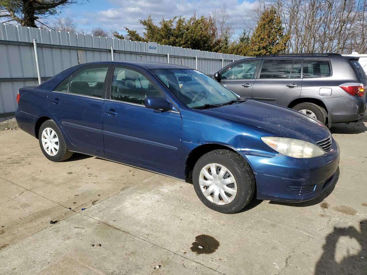 2005 Toyota Camry Le - Фото 4