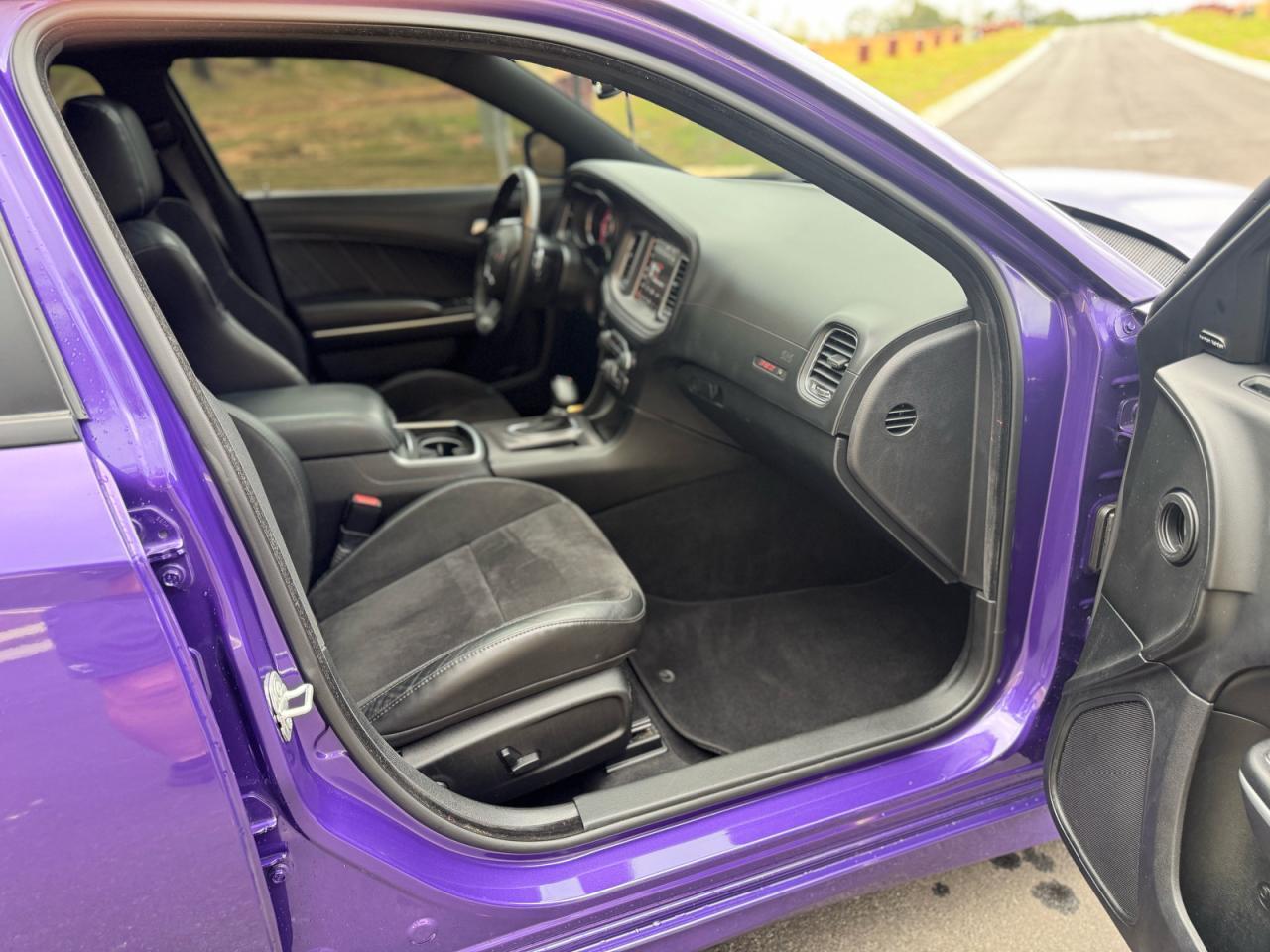 2023 Dodge Charger Scat Pack - Image 5