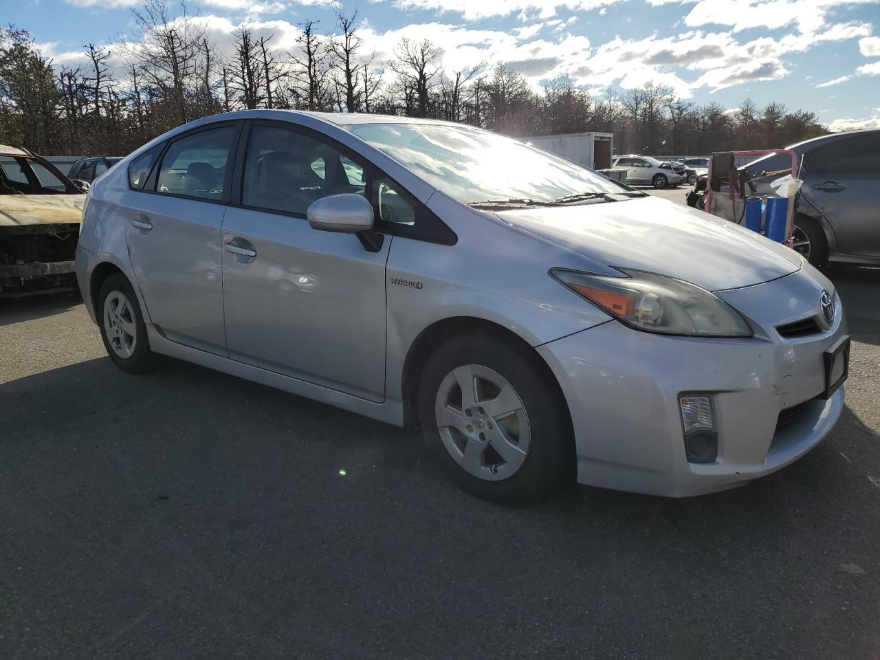 2010 Toyota Prius - Фото 4