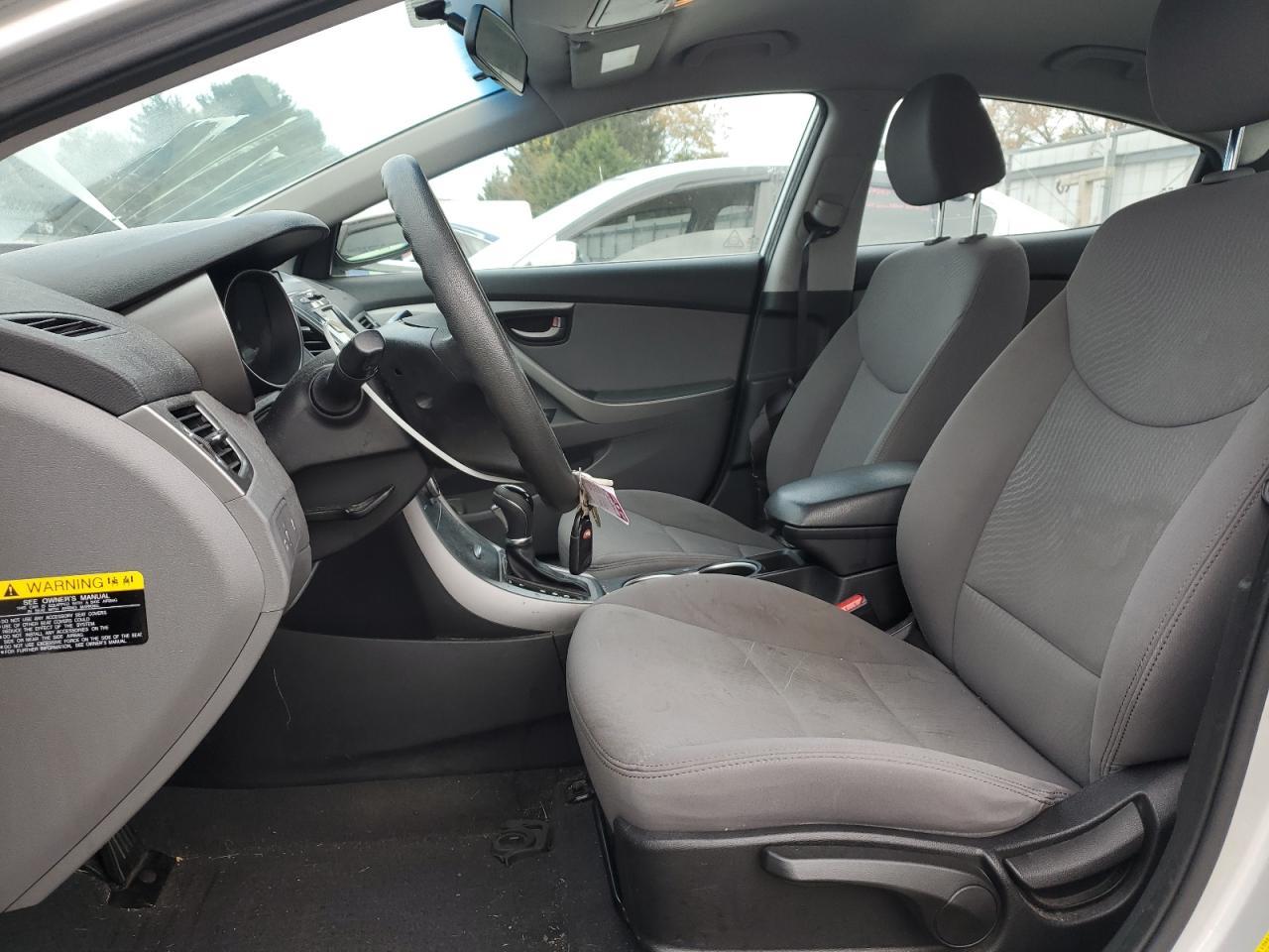 2015 Hyundai Elantra Se - Фото 7
