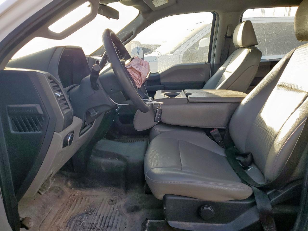 2022 Ford F250 Super Duty - Фото 7