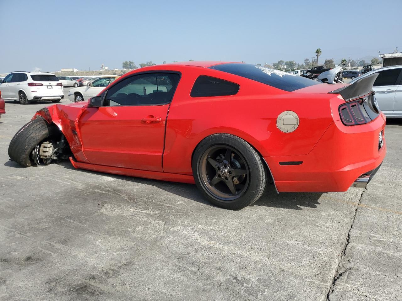 2014 Ford Mustang Gt - Фото 2