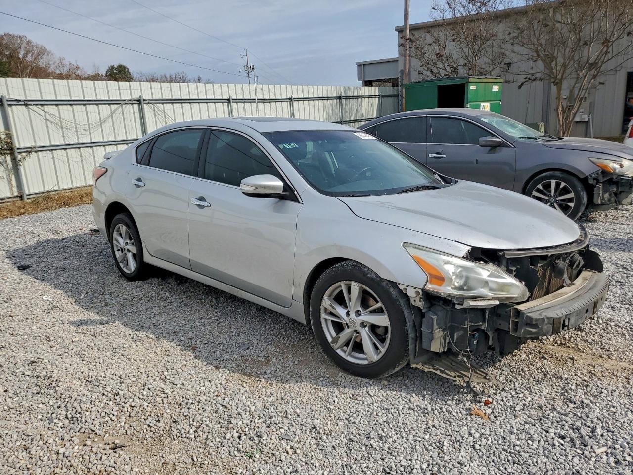 2014 Nissan Altima 2.5 - Image 4