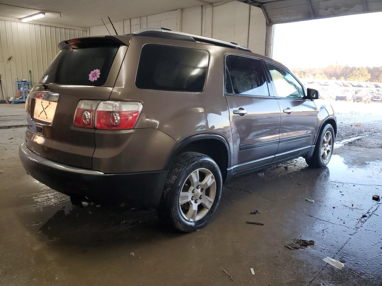 2009 GMC Acadia Sle - Image 3