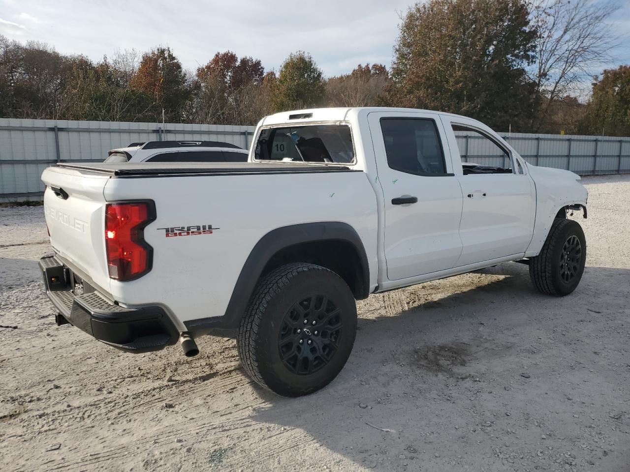 2024 Chevrolet Colorado Trail Boss - Image 3