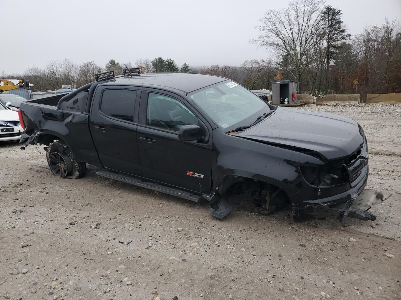 2019 Chevrolet Colorado Z71 - Image 4