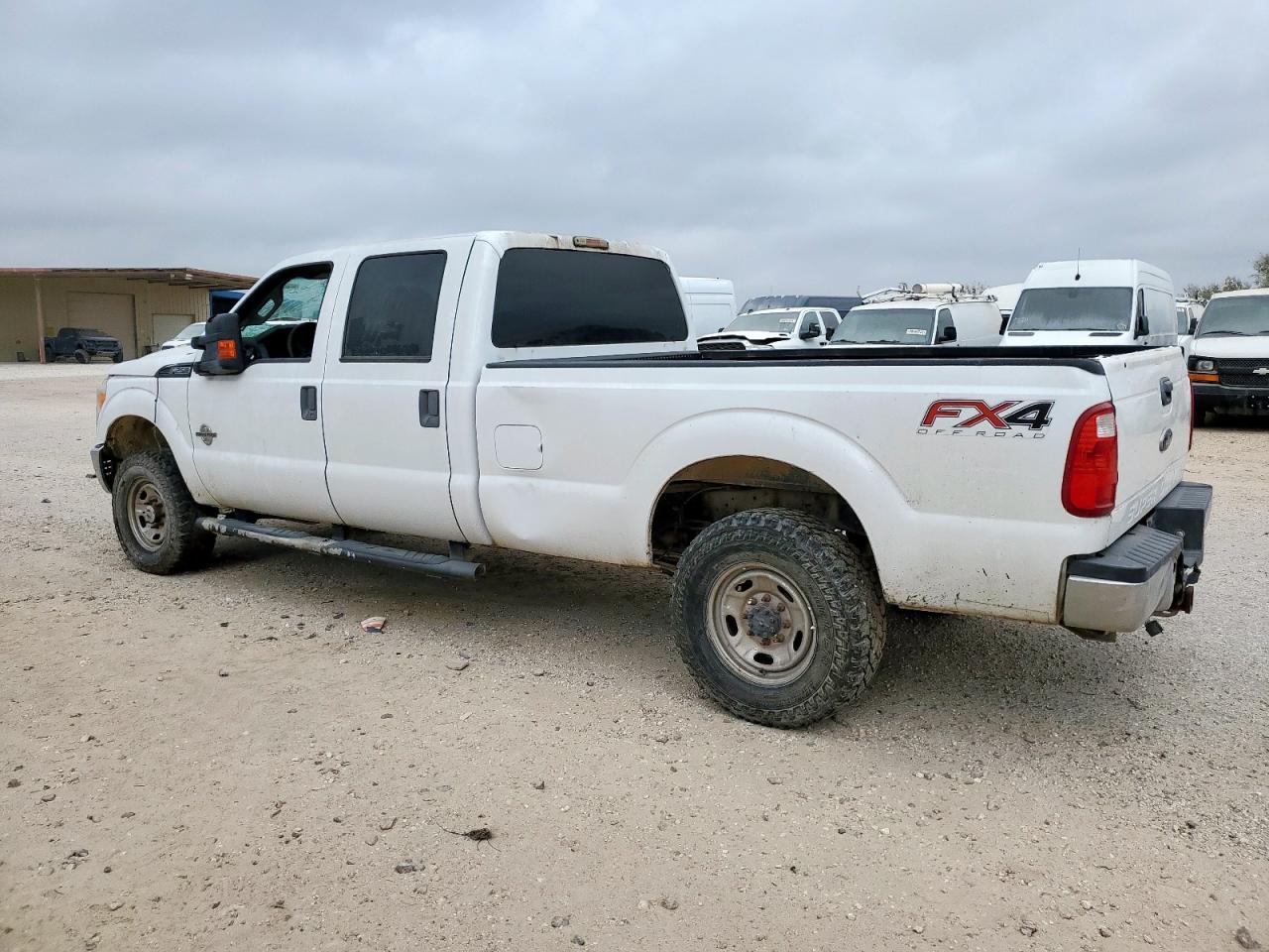 2016 Ford F250 Super Duty - Image 2