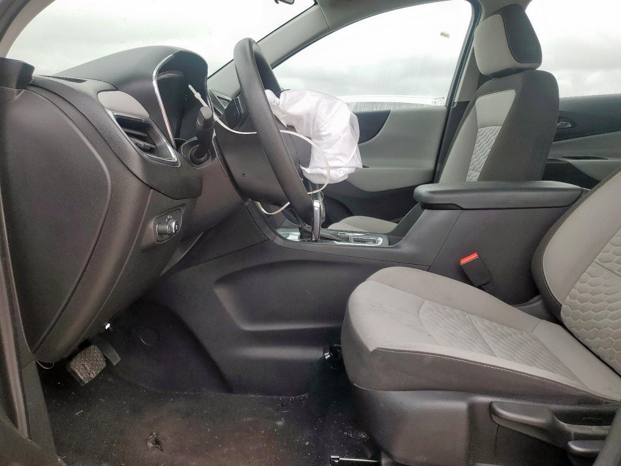 2021 Chevrolet Equinox Ls - Фото 7