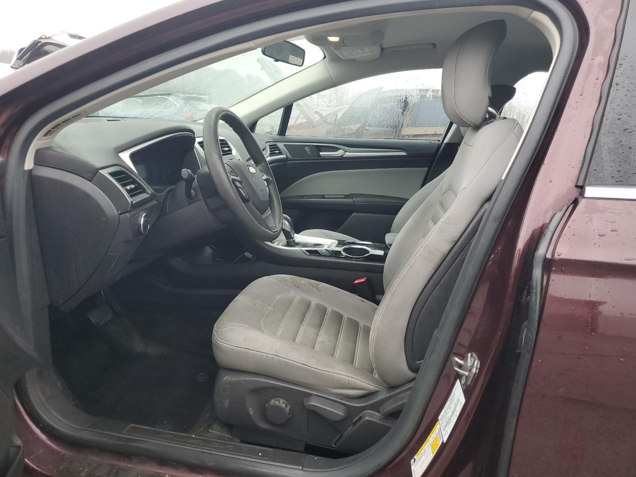 2013 Ford Fusion S - Фото 7