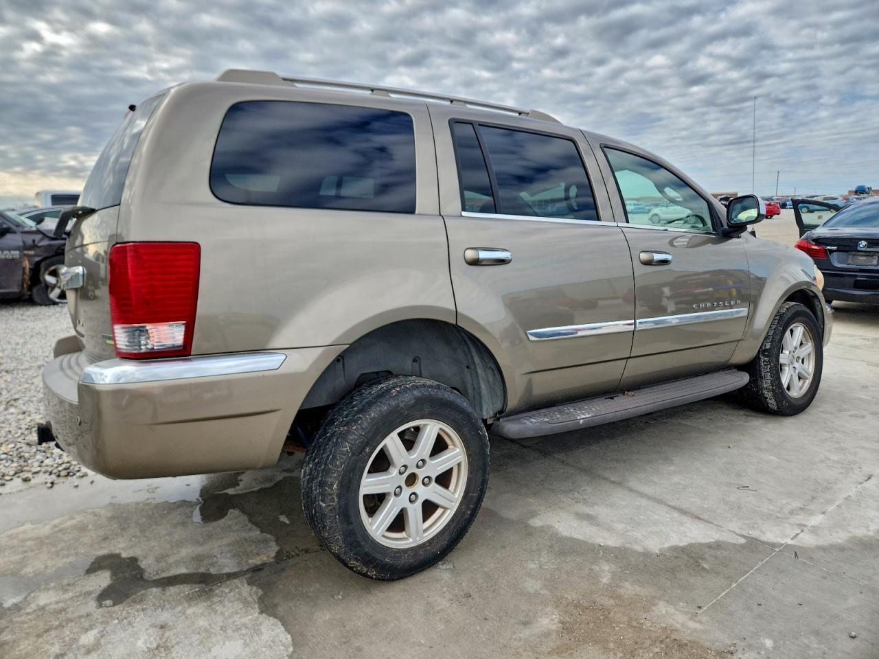 2007 Chrysler Aspen Limited - Фото 3