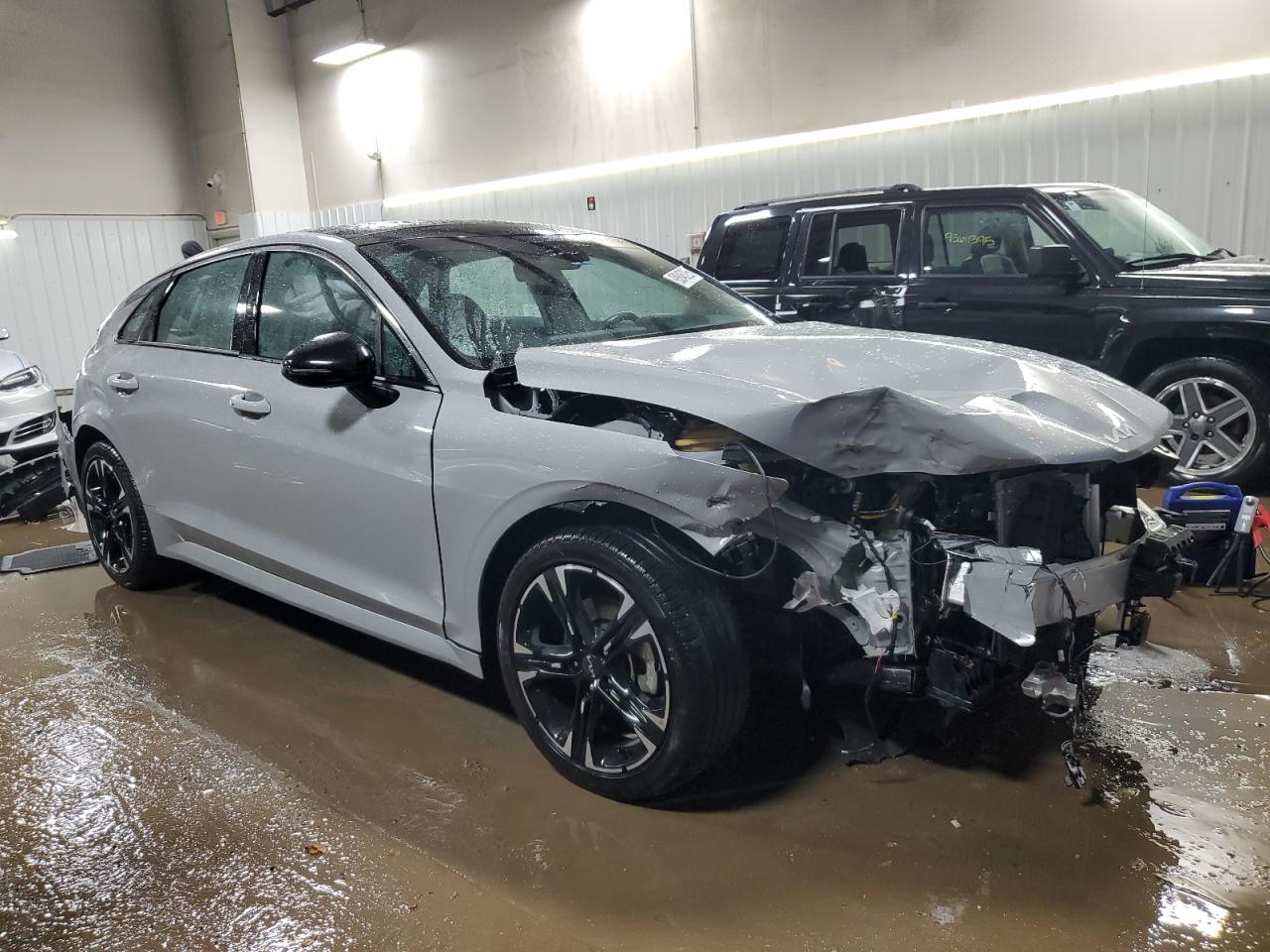 2024 Kia K5 Gt Line - Фото 4