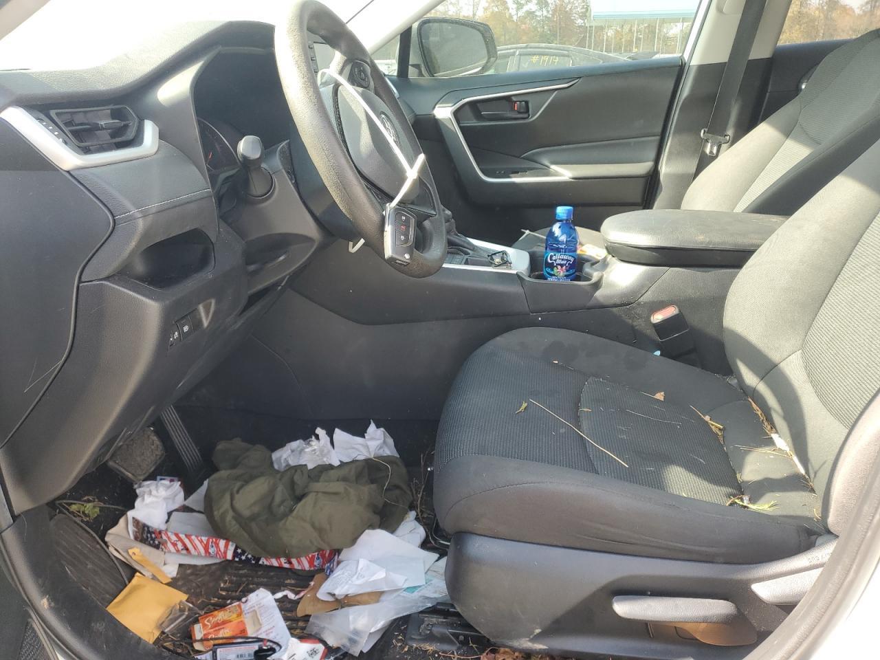 2021 Toyota Rav4 Le - Фото 7