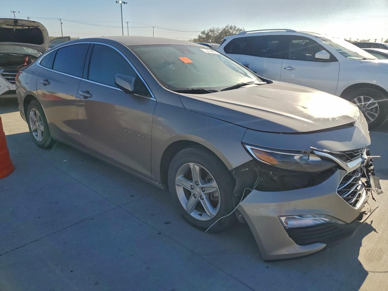 2023 Chevrolet Malibu Lt - Фото 4