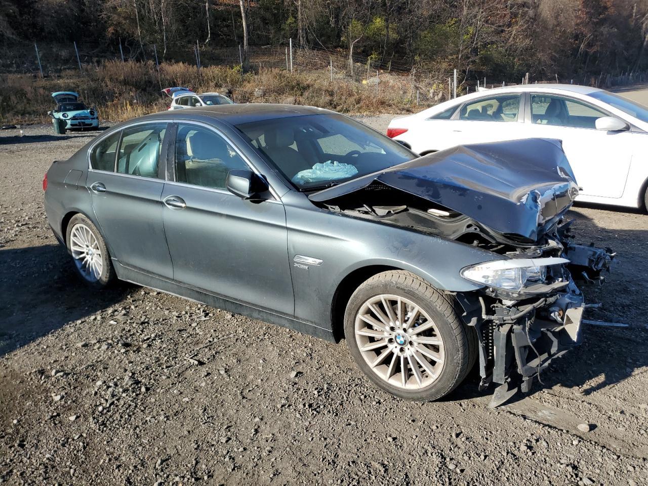 2011 BMW 535 Xi - Фото 4