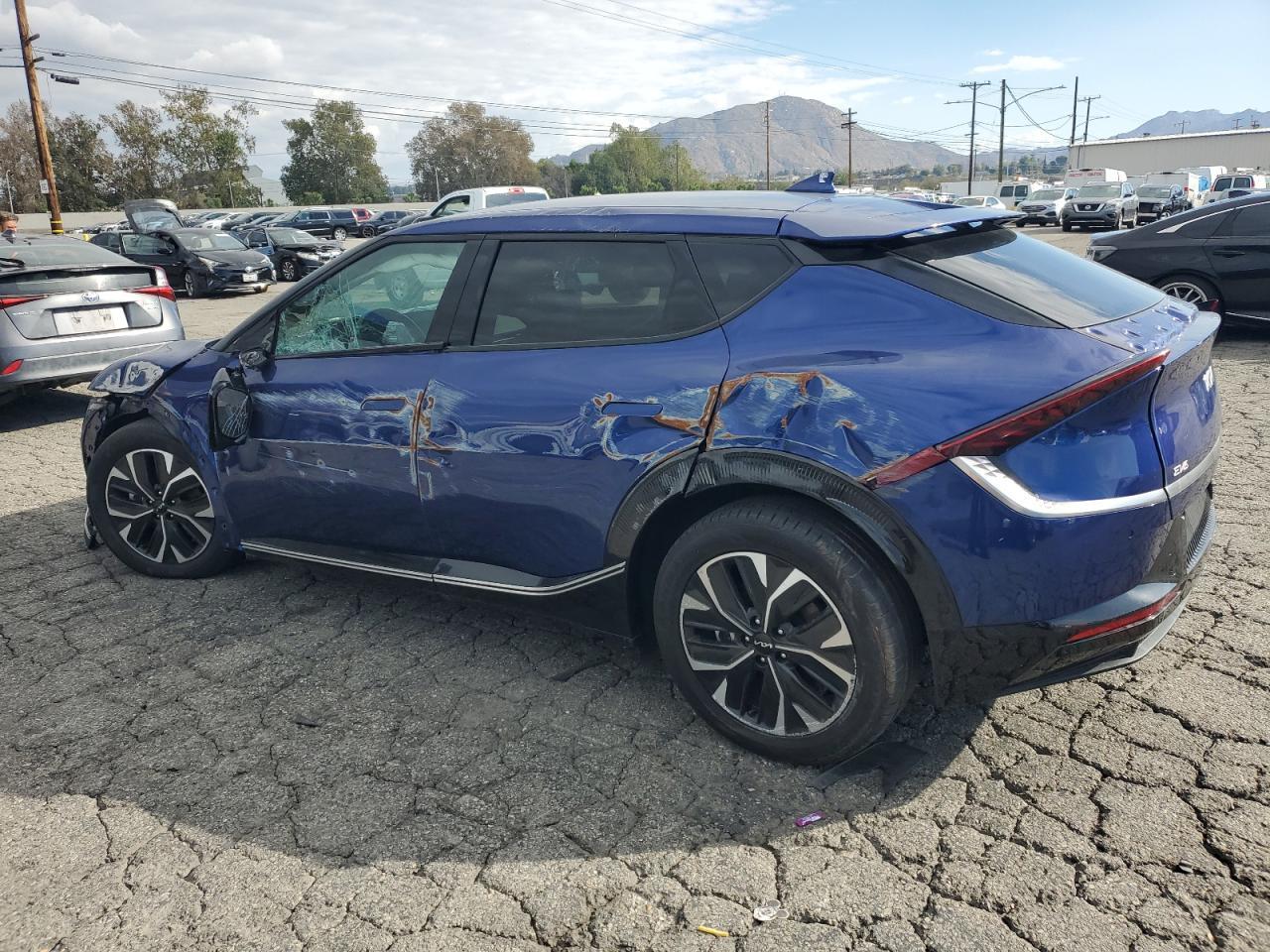 2024 Kia Ev6 Light - Image 2