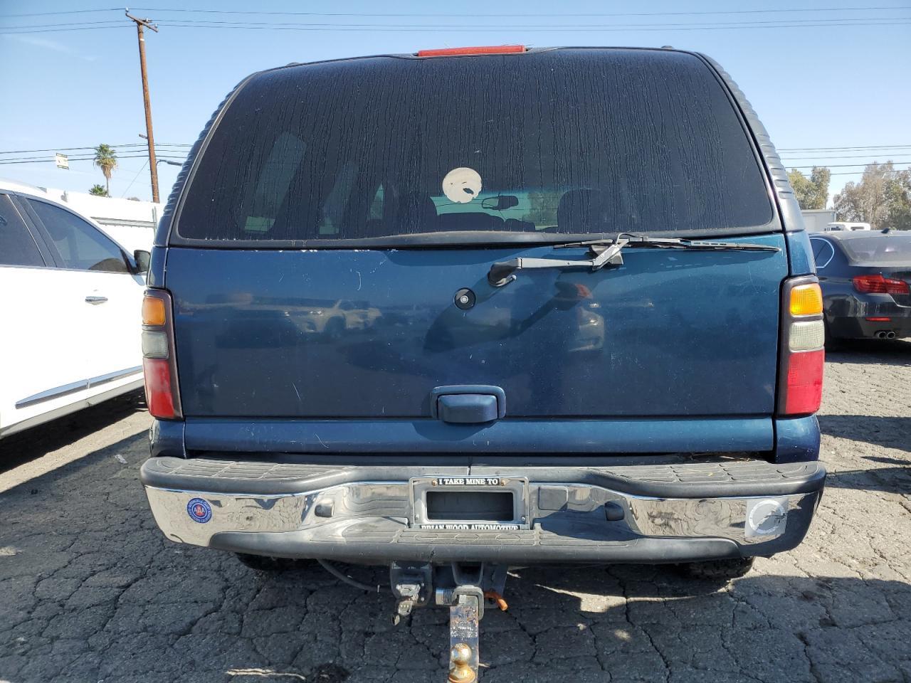 2005 GMC Yukon - Image 6