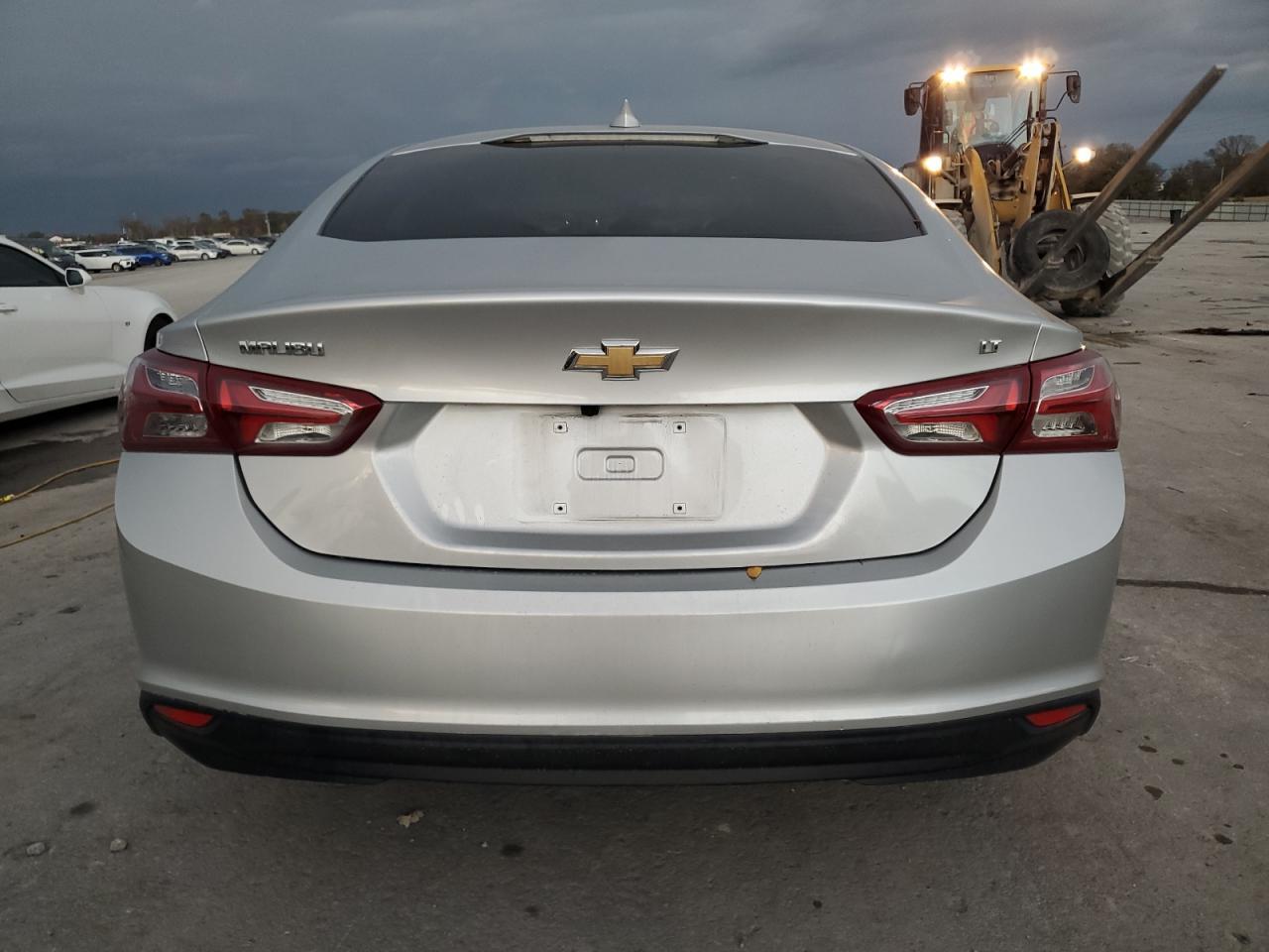 2022 Chevrolet Malibu Lt - Фото 6