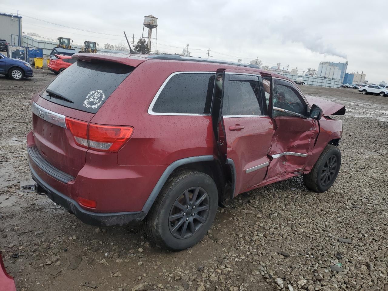 2012 Jeep Grand Cherokee Laredo - Image 3