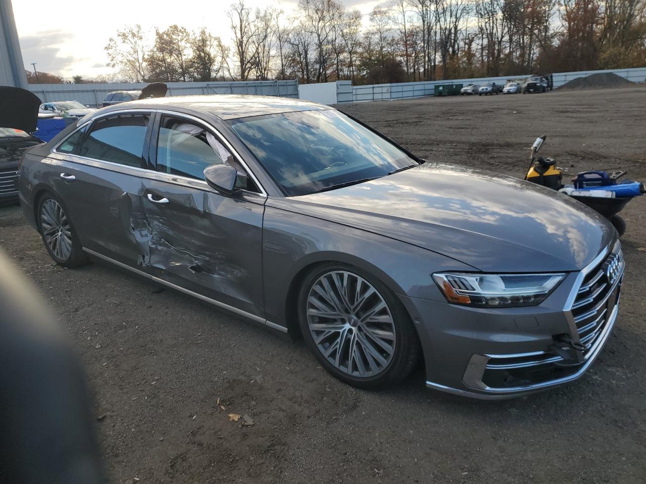 2019 Audi A8 L - Фото 4