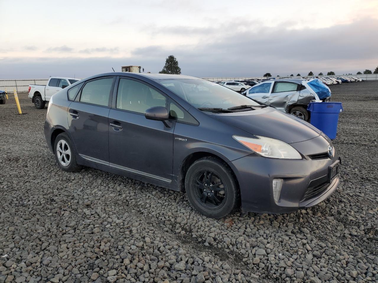 2012 Toyota Prius - Фото 4