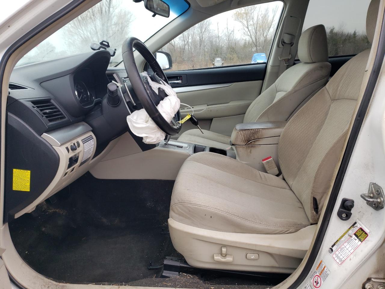 2011 Subaru Outback 2.5I Premium - Image 7