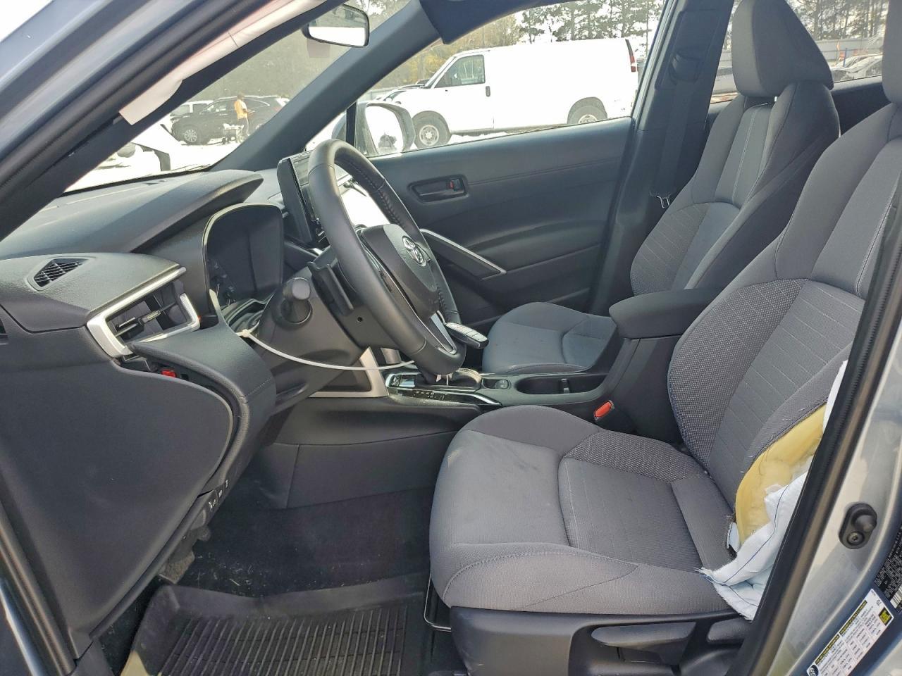 2024 Toyota Corolla Cross Se - Image 7