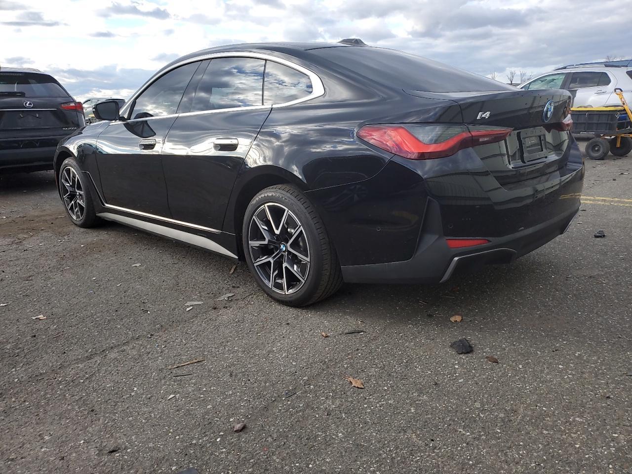 2024 BMW I4 xDrive 40 - Фото 2