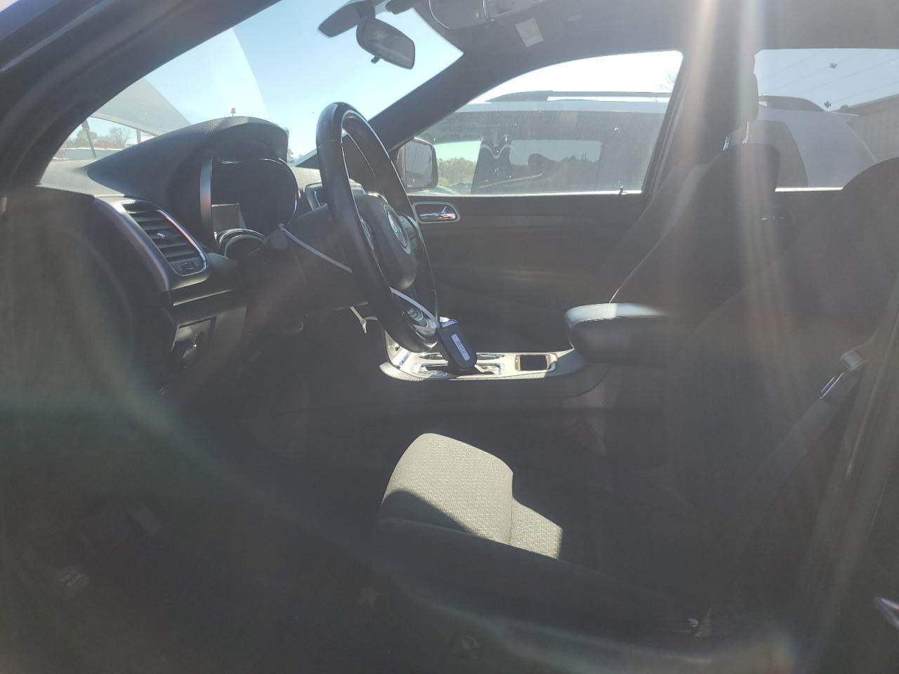 2020 Jeep Grand Cherokee Laredo - Фото 7