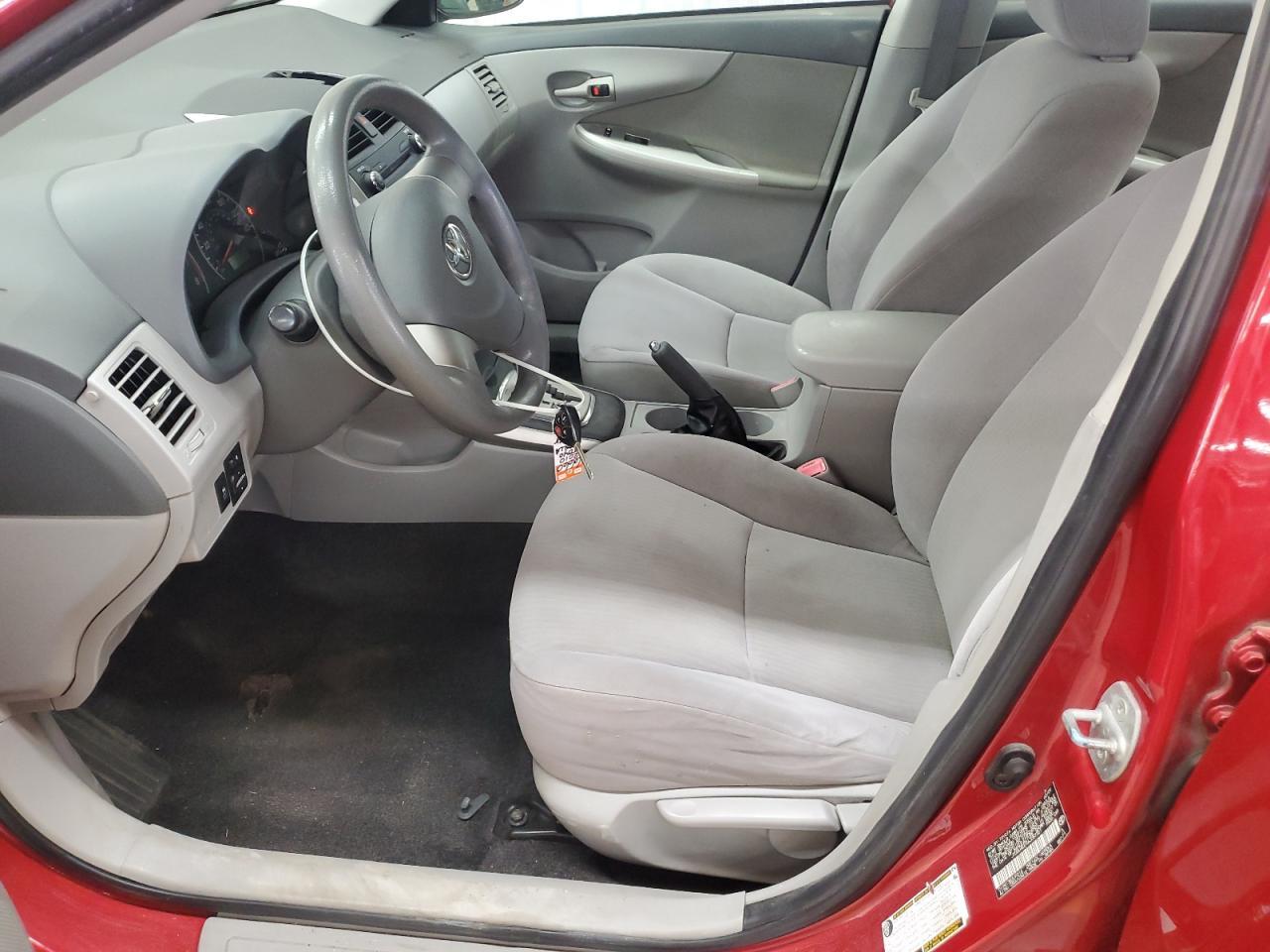 2010 Toyota Corolla Base - Фото 7