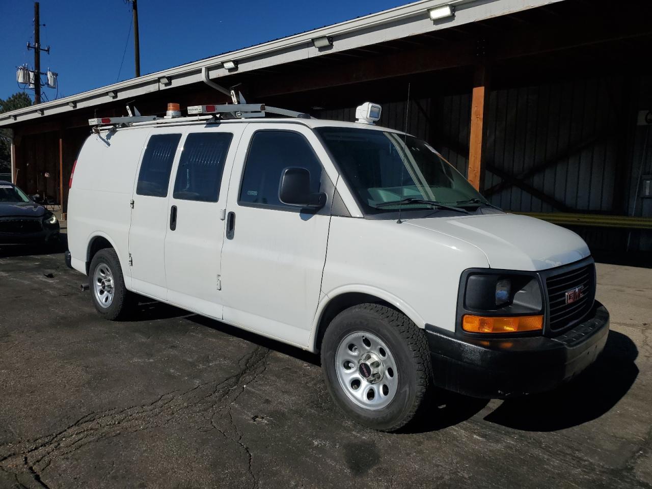 2013 GMC Savana G1500 - Фото 4