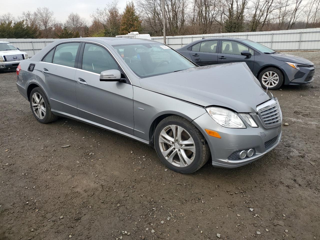2011 Mercedes-Benz E 350 Bluetec - Фото 4
