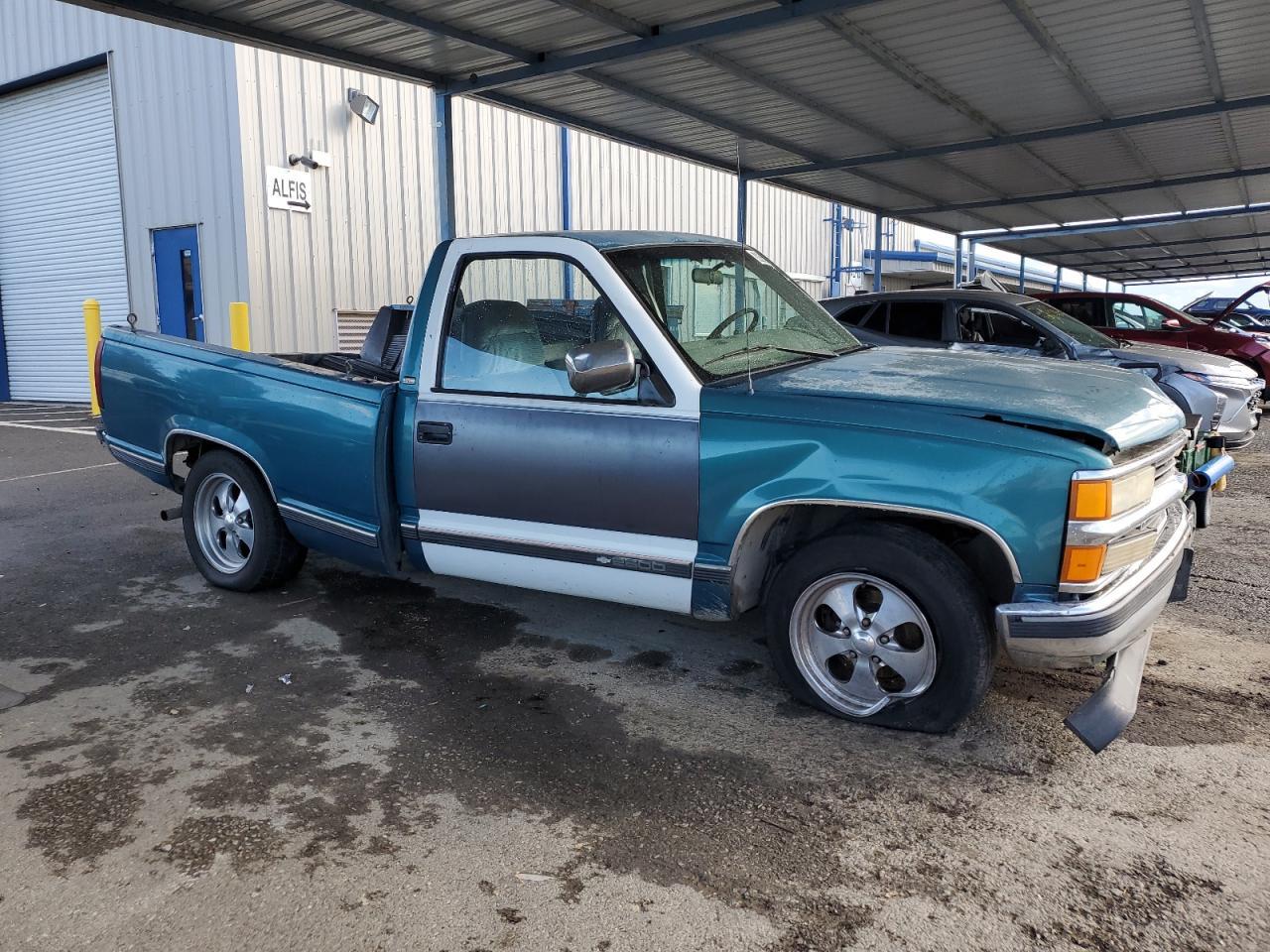 1997 Chevrolet Gmt-400 C1500 - Image 4